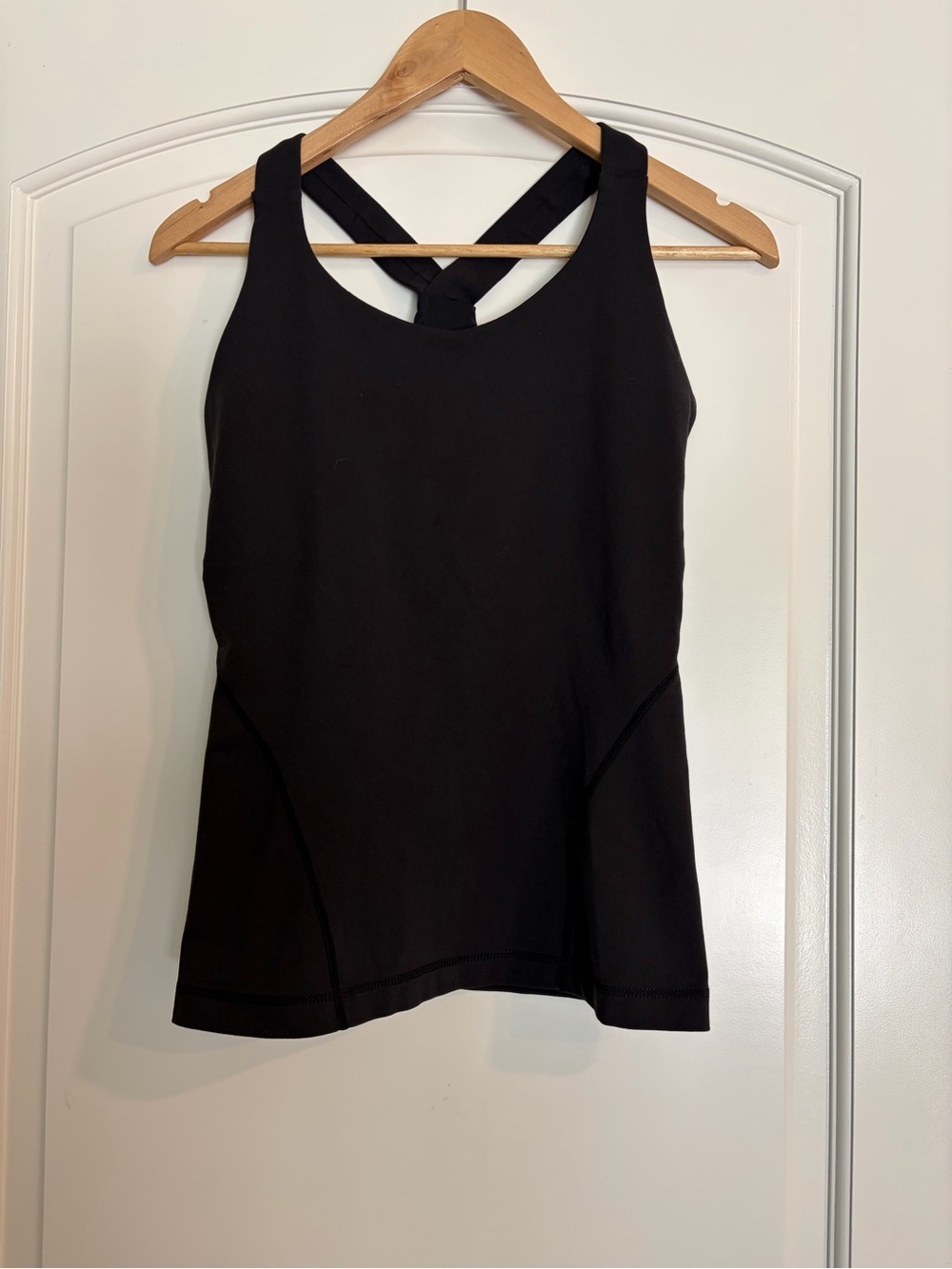 Glyder Women’s Black Cross-Back Activewear Tank Top M